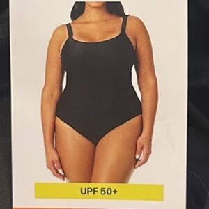 Hurley Women’s UPF 50+ Black One Piece Swimsuit XXL NWT Beach Travel Spring